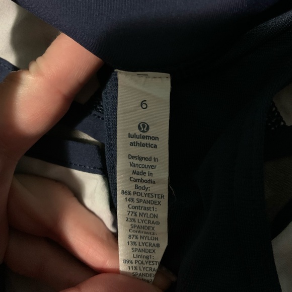 💚💙Lululemon speed shorts sz6💙💚 - Picture 5 of 5